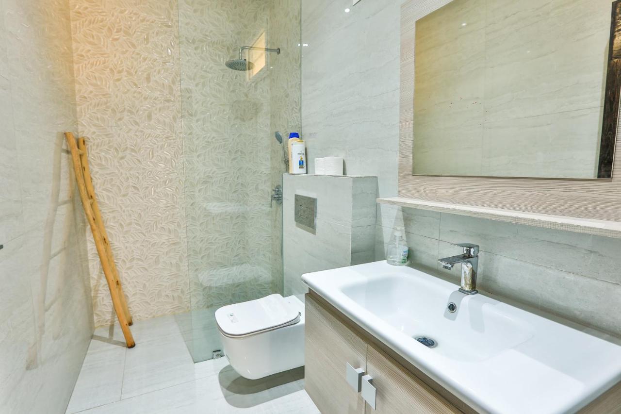 Prestigious Apartment 에사우이라 외부 사진